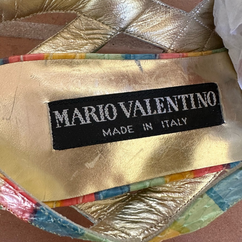 Mario Valentino multi colored snakeskin slingback sandal w/ 1.5” wedge. size 6.5 - Picture 5 of 7